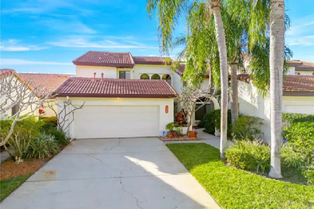 houses for sale in Melbourne Beach